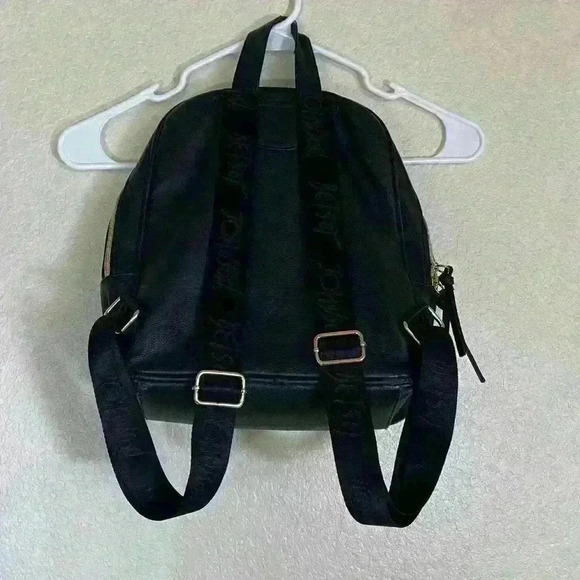 Betsey Johnson White Black Quilted Backpack Small - Picture 2 of 16